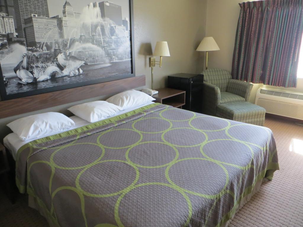 ซูเปอร์ 8 บาย วินด์แฮม ชิคาโก โอแฮร์ แอร์พอร์ต Hotel เอลค์โกรฟ วิลเลจ ห้อง รูปภาพ